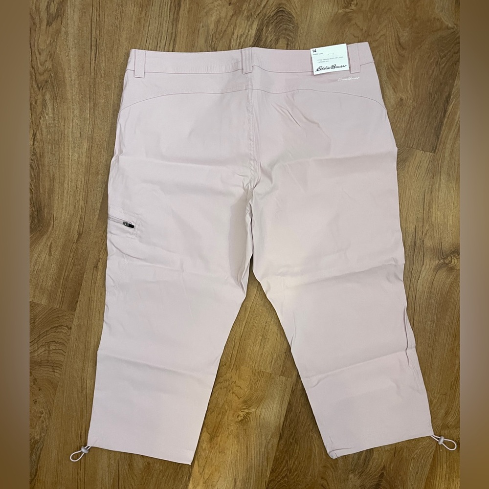 Eddie Bauer Women's Light Plum Women’s 14 Capri Pants - Picture 11 of 14